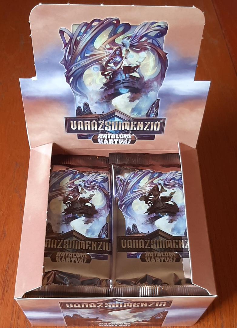 Varázsdimenzió display (22 csomag) + 1 db FULLART Grand gróf promóciós lap